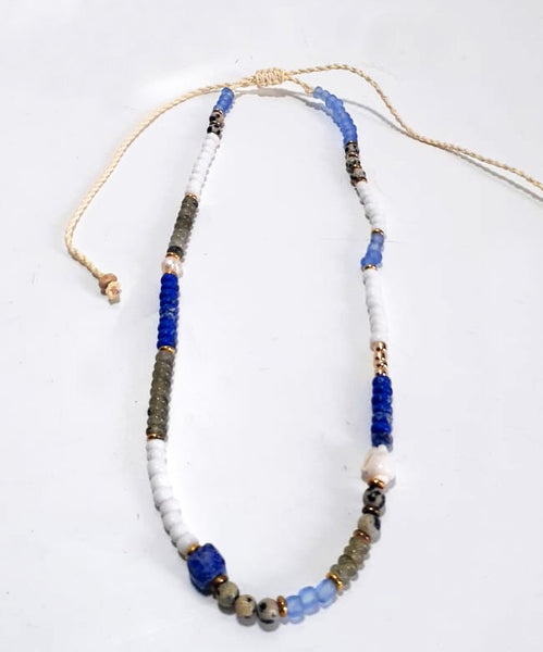 Neckless from Shell and Glass