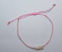 Bracelets from Yarn with Artificial Stone